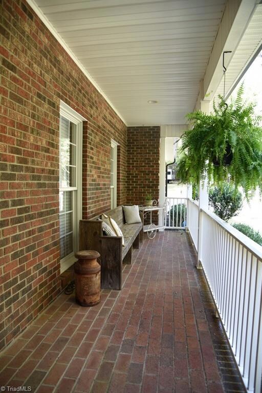 581 Dynasty Dr, Asheboro, NC 27205 - photo 2