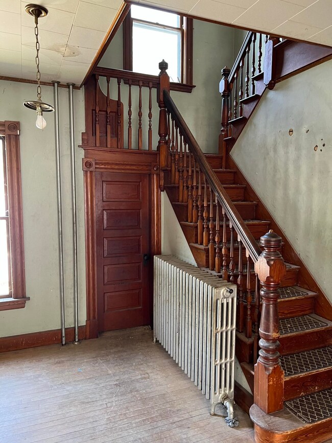 34 High St, Claremont, NH 03743 - photo 7