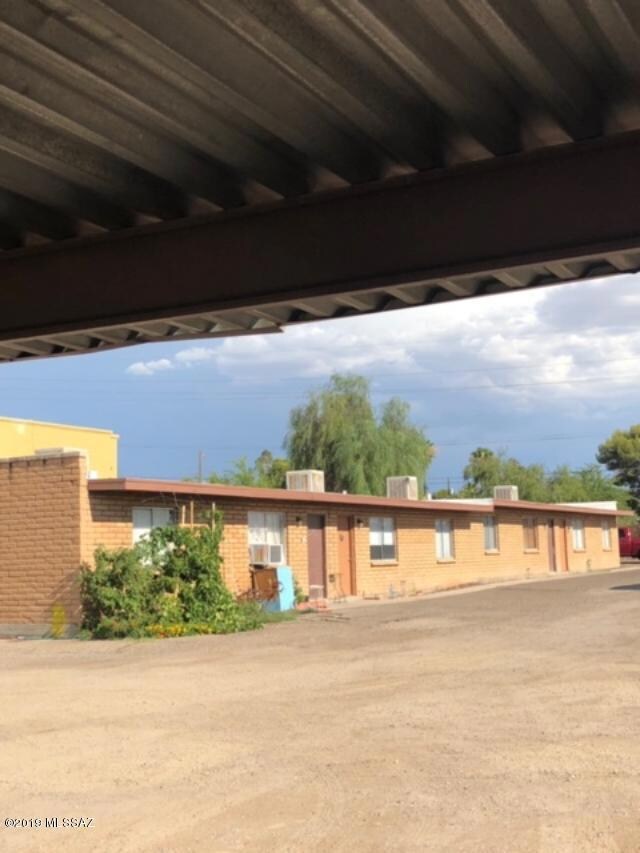 210 W Roger Rd unit 1, Tucson, AZ 85705 - photo 3