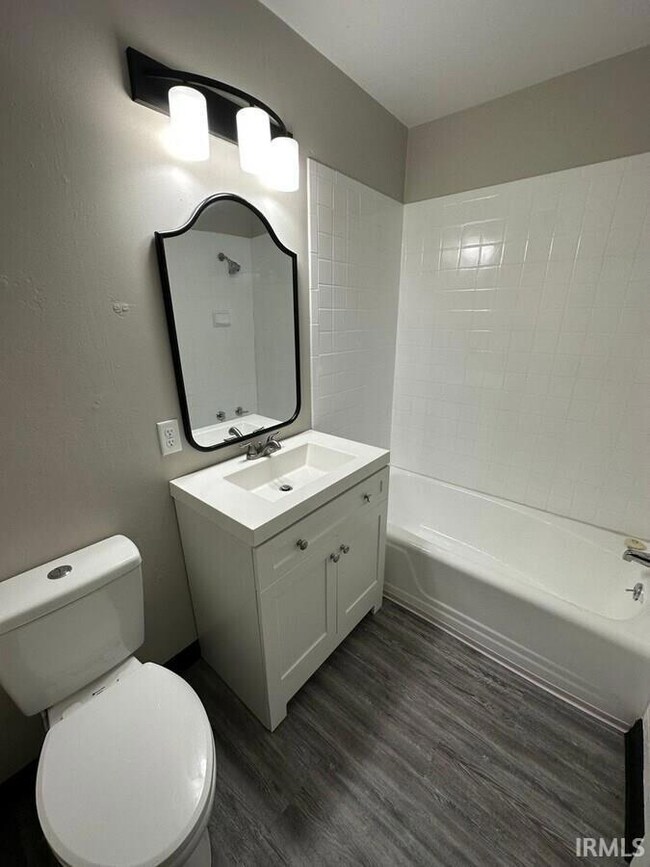 420 Tinkler St, Lafayette, IN 47904 - photo 4