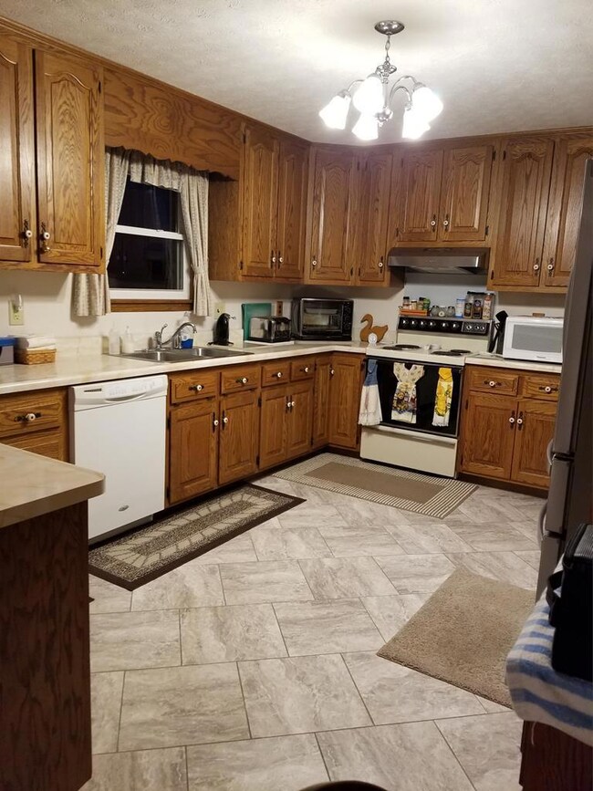 2685 Albright Rd, Bucyrus, OH 44820 - photo 3