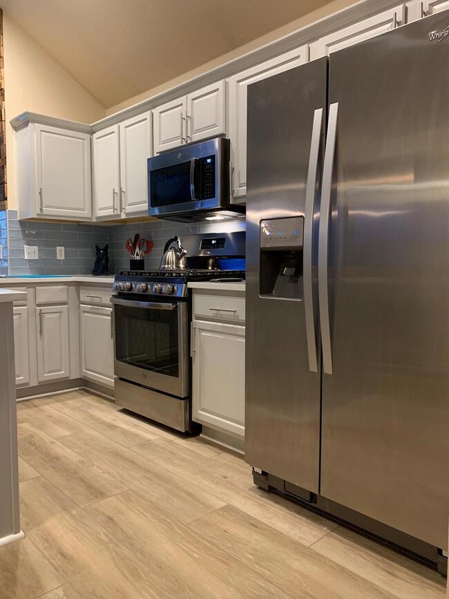 218 Silo St, San Marcos, TX 78666 - photo 7