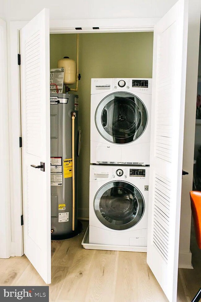 1617 Eastern Ave unit 403, Baltimore, MD 21231 - photo 7