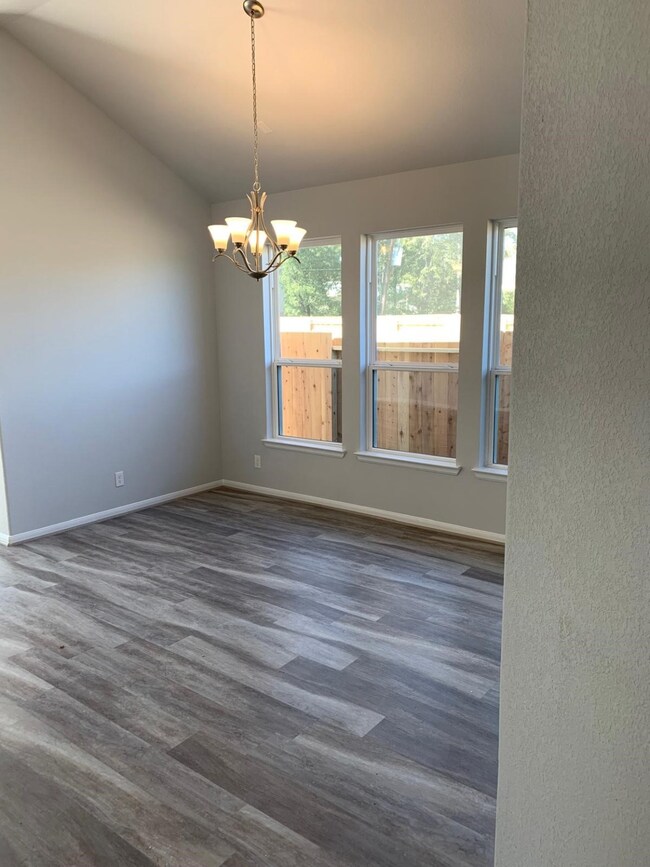 15419 Lakewood Terrace Dr, Tomball, TX 77377 - photo 4