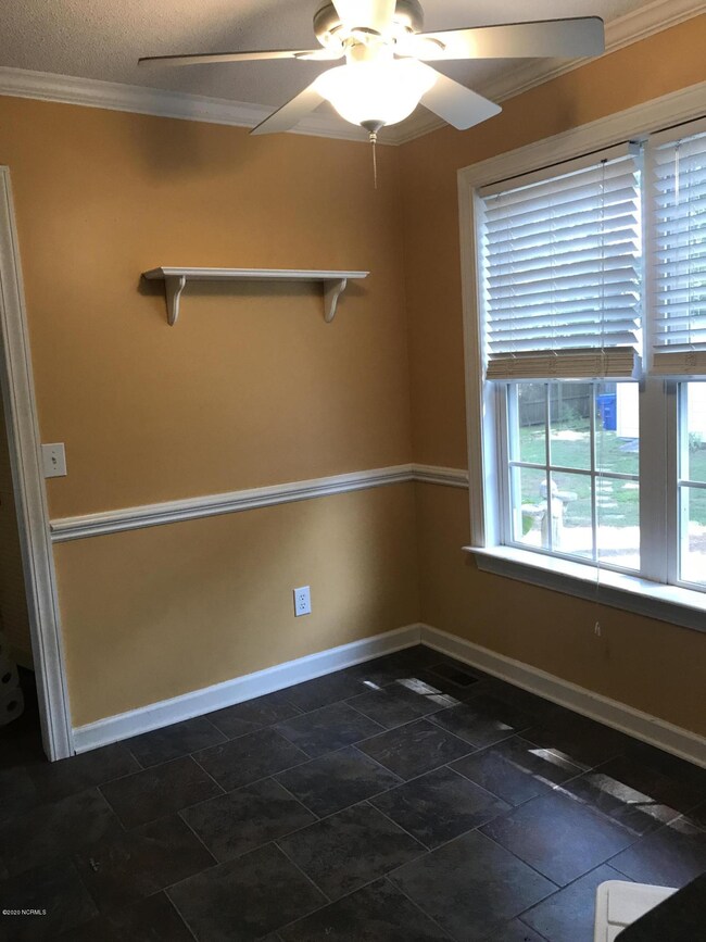 2233 Friar Dr, Winterville, NC 28590 - photo 6