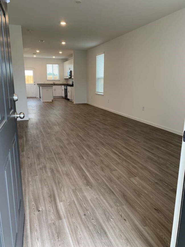 17950 Baleage Ln, Hockley, TX 77447 - photo 3