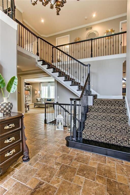 24123 W 68th St, Shawnee, KS 66226 - photo 2