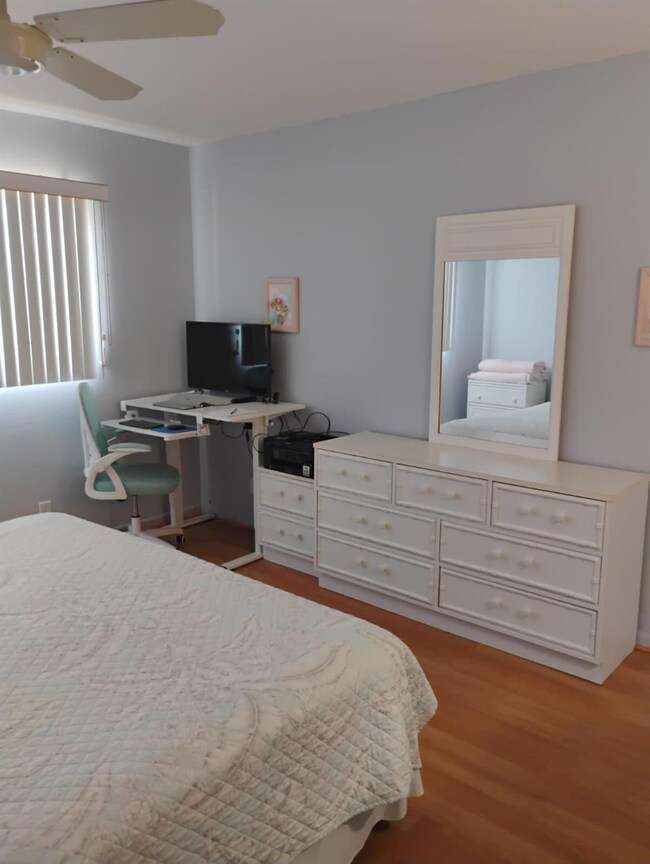 721 Lori Dr unit 303, Palm Springs, FL 33461 - photo 4