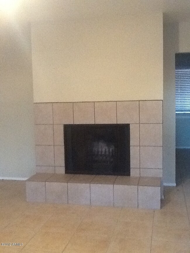 1050 S Stapley Dr unit 26, Mesa, AZ 85204 - photo 3