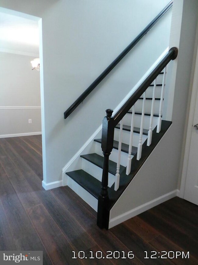 5301 Frazier Terrace, Temple Hills, MD 20748 - photo 7