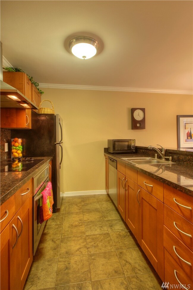 4426 147th Place NE unit A1, Bellevue, WA 98007 - photo 7