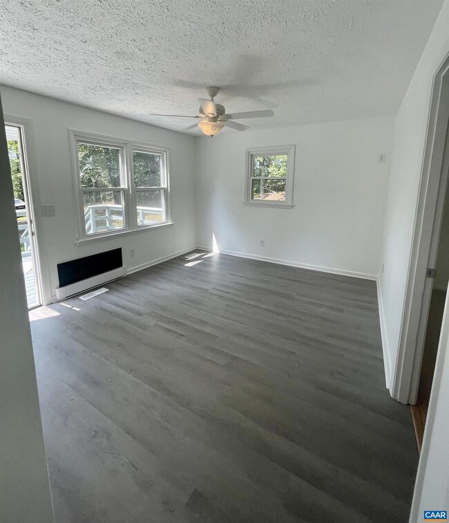 5668 Jefferson Mill Rd, Scottsville, VA 24590 - photo 6