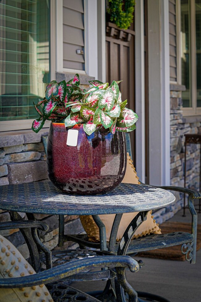 525 W 37 S, Blackfoot, ID 83221 - photo 3