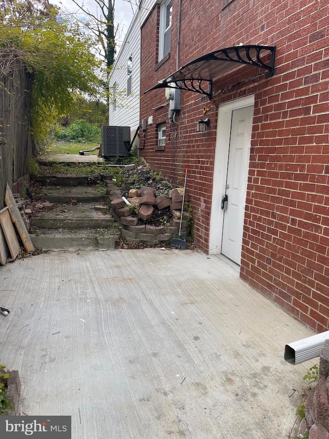 3207#Basement Castleleigh Rd, Beltsville, MD 20705 - photo 2