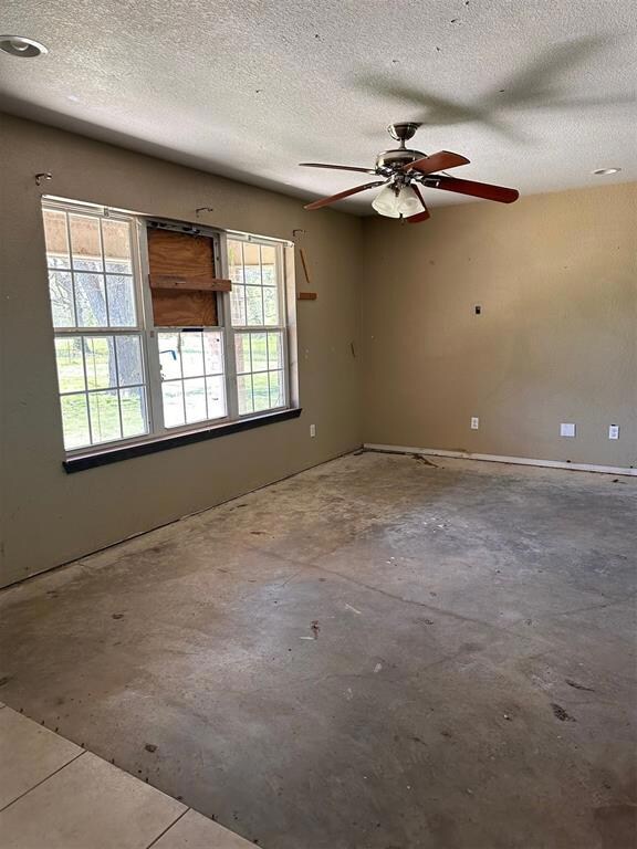 858 N 4243 Rd, Hugo, OK 74743 - photo 7