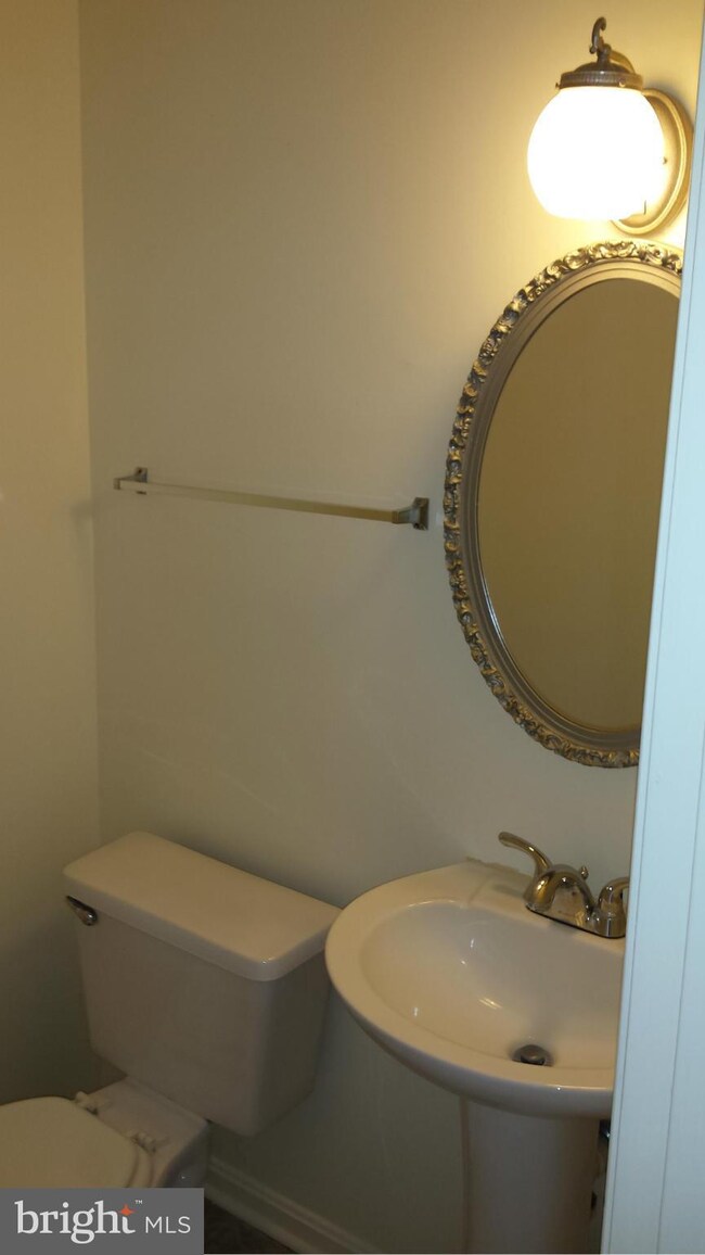 121 Nottoway Dr, Stephens City, VA 22655 - photo 5