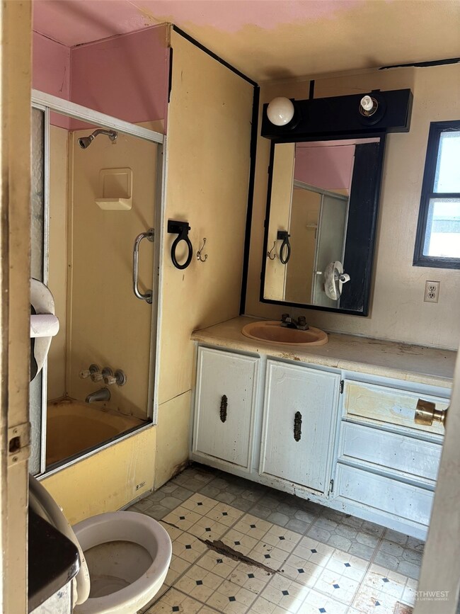 609 Tradewind Way S, Mattawa, WA 99349 - photo 3