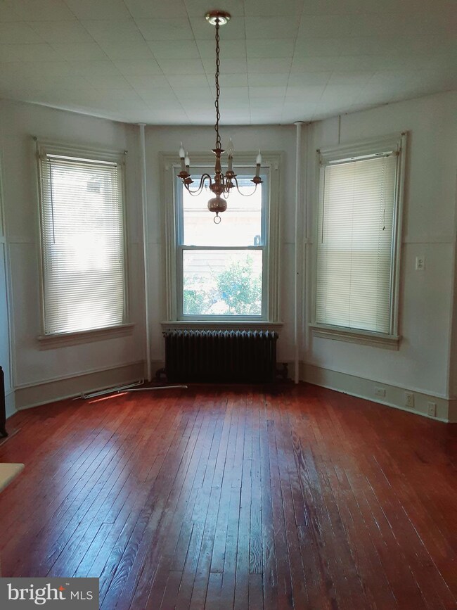 146 E Main St unit 1, Moorestown, NJ 08057 - photo 4