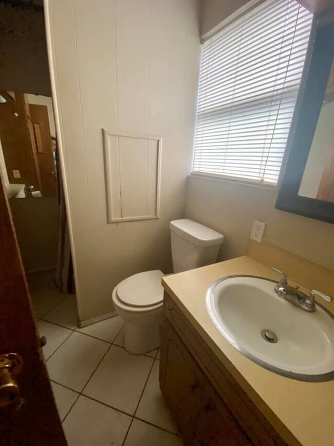 1420 Andrea Dr, Bay City, TX 77414 - photo 7