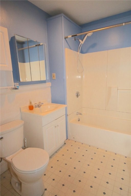 309 Ward St, Woonsocket, RI 02895 - photo 6