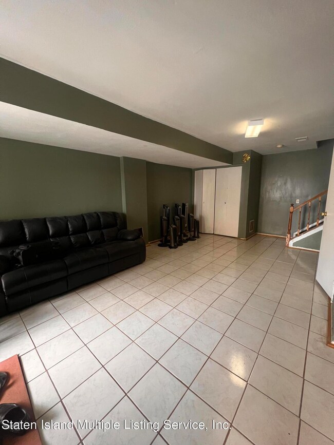 107 Richmond Hill Rd, Staten Island, NY 10314 - photo 2