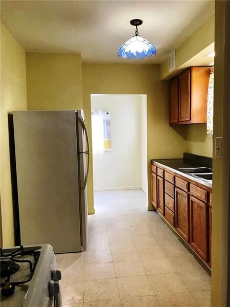 1615 Boundary St, Aliquippa, PA 15001 - photo 5