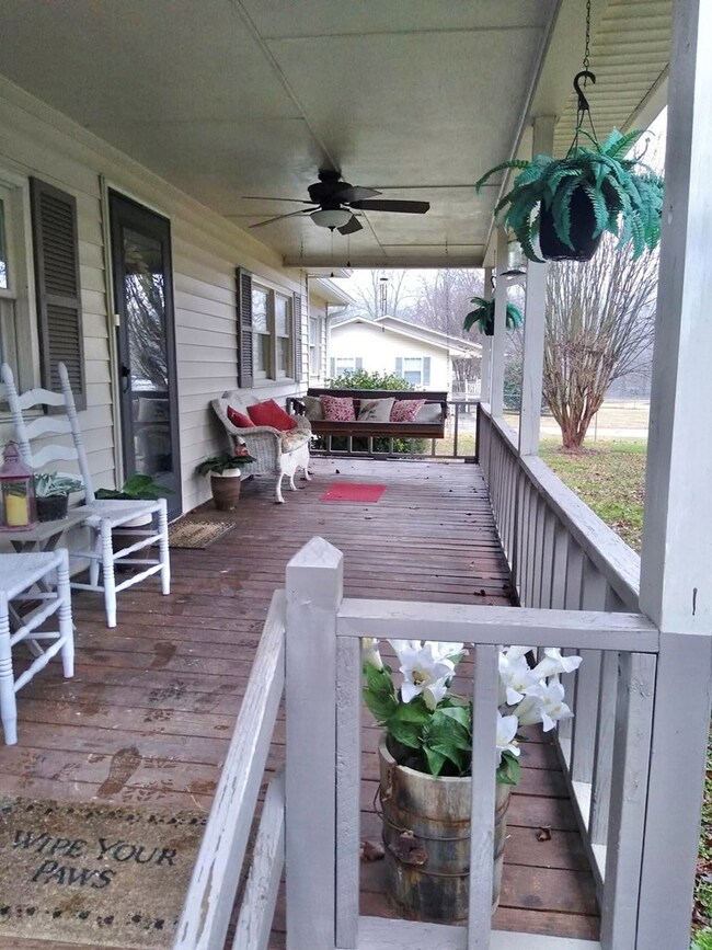 268 Caprice Rd, Dalton, GA 30720 - photo 3