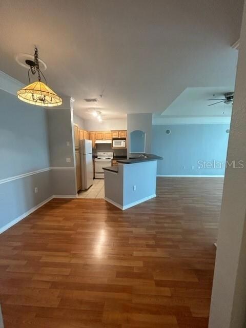 6412 Queens Borough Ave unit 306, Orlando, FL 32835 - photo 4