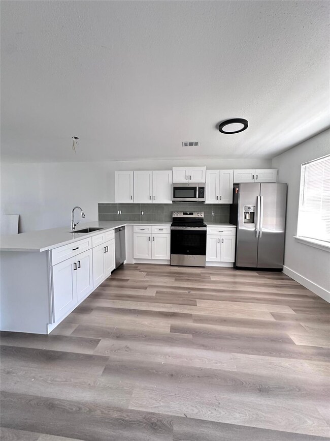 1830 River Crossing Cir unit C, Austin, TX 78741 - photo 3