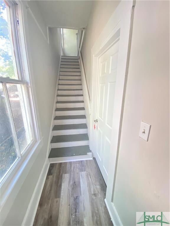 706 E 35th St unit upper, Savannah, GA 31401 - photo 3