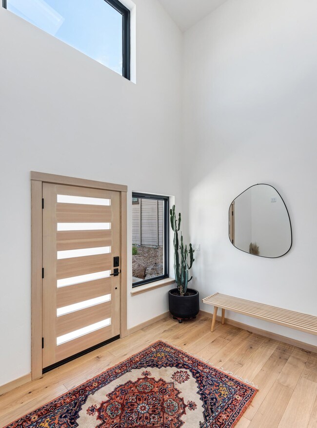 61132 SW Beverly 3