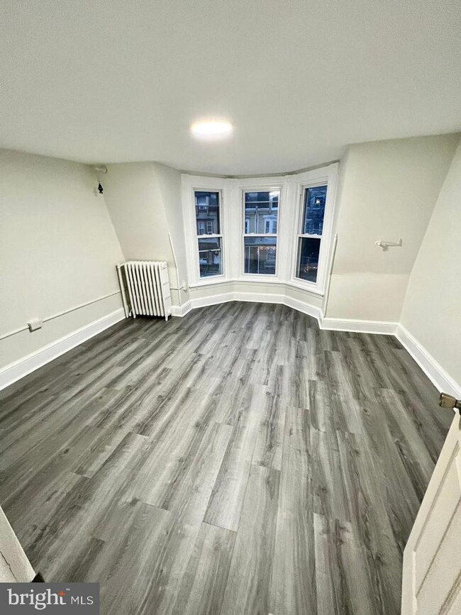 1328 N 12th St, Reading, PA 19604 - photo 4