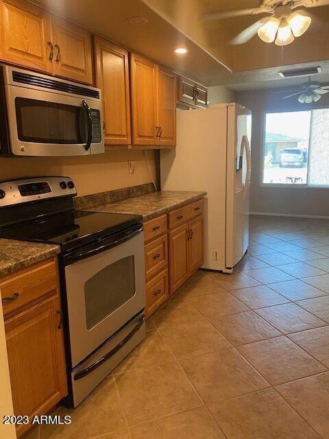 Tumblewood Kitchen 3