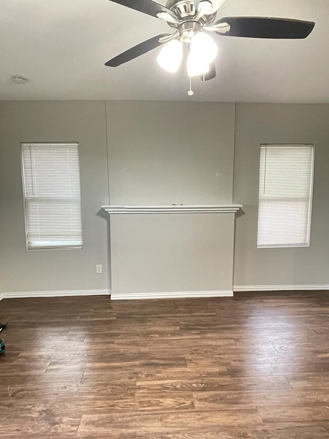 2735 Purington Ave unit 101-20, Fort Worth, TX 76103 - photo 5