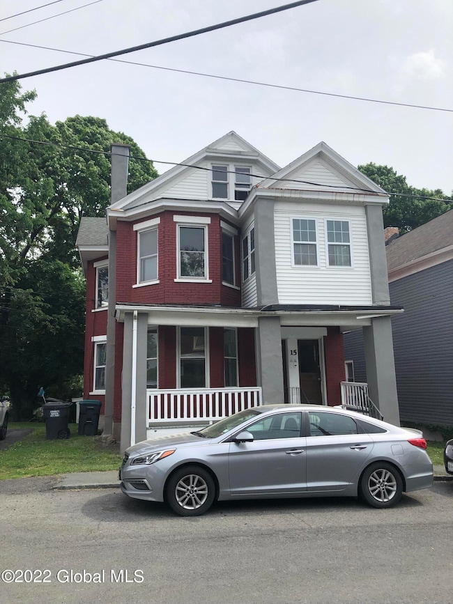 15 Idlewild Park, Watervliet, NY 12189 - photo 2