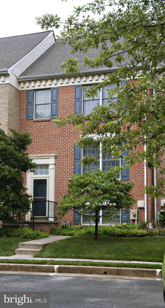 11853 Sherbourne Dr, Lutherville Timonium, MD 21093 - photo 3