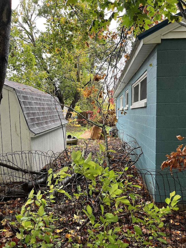 20538 Elsden St, Onaway, MI 49765 - photo 5