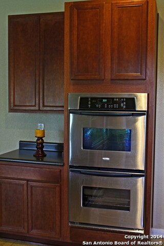 7918 Maddie Ln, San Antonio, TX 78255 - photo 6