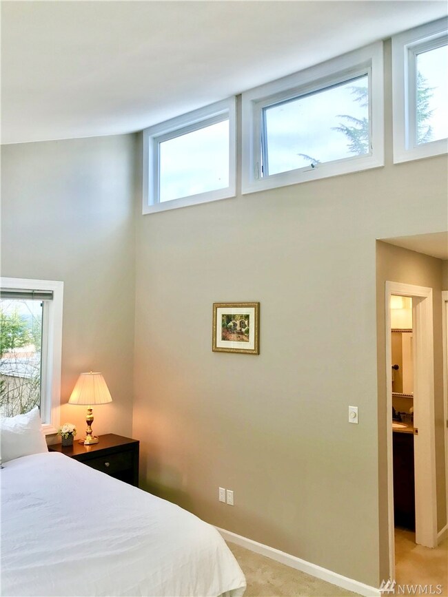 2937 76th Ave SE unit 33A, Mercer Island, WA 98040 - photo 3