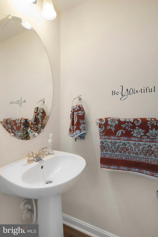 1149 Carinoso Cir, Severn, MD 21144 - photo 6