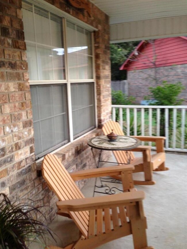 1428 Stefani Cir, Cantonment, FL 32533 - photo 4