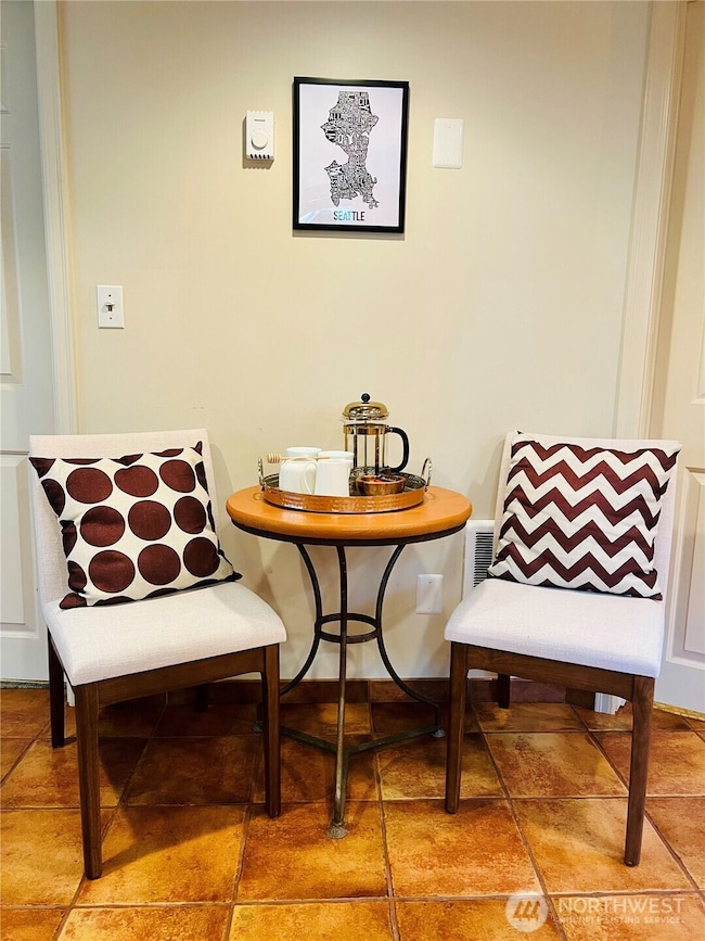 806 NE 71st St unit B, Seattle, WA 98115 - photo 5