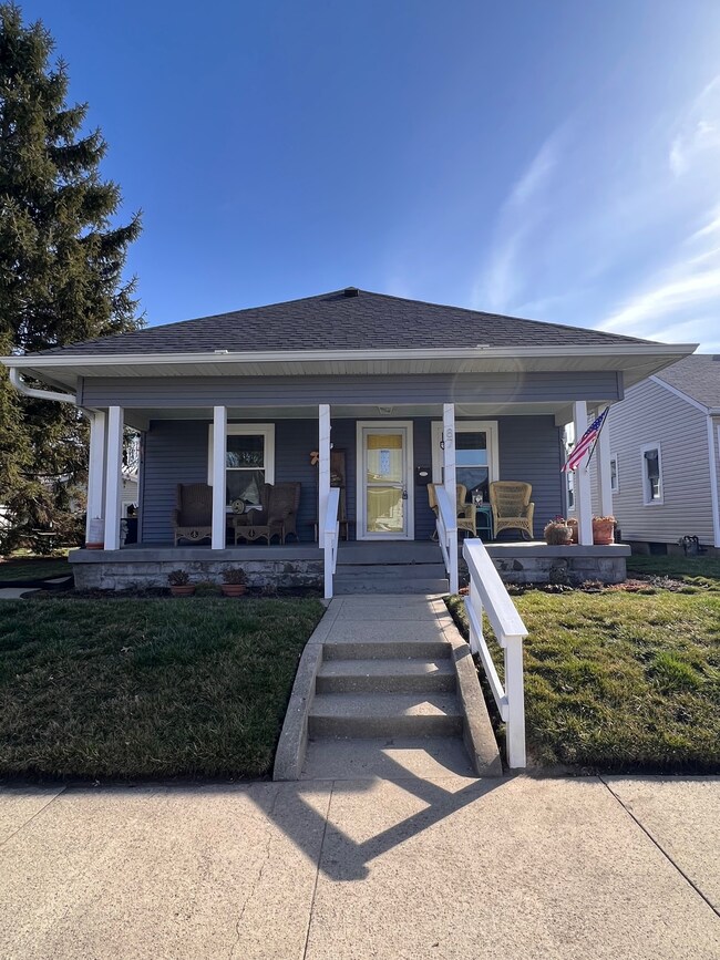 87 S 8th Ave, Beech Grove, IN 46107 - photo 2