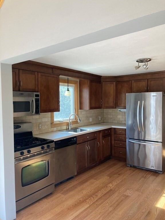 235 Piper Rd, West Springfield, MA 01089 - photo 3