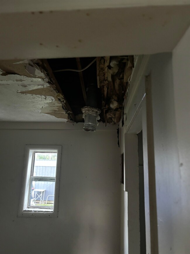 202 Elm St, Greenup, KY 41144 - photo 4