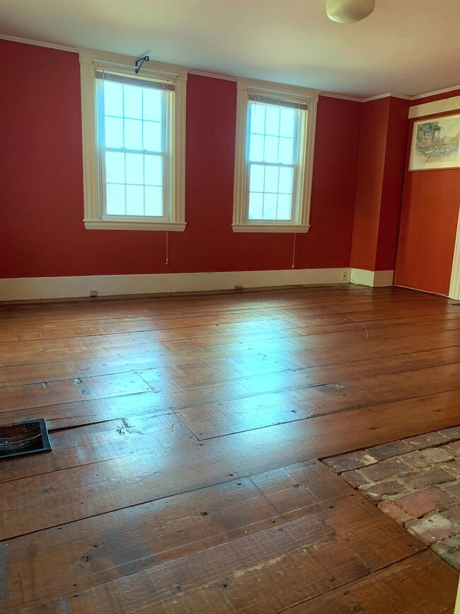 595 E Deering Rd unit D, Deering, NH 03244 - photo 5