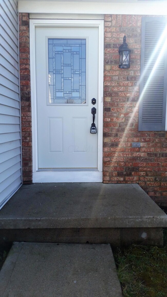 ENTRANCE DOOR