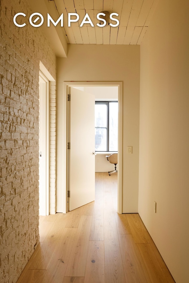 138 Broadway unit PH6D, Brooklyn, NY 11211 - photo 6