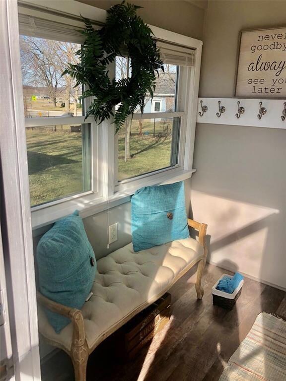 315 Summit St, Center Point, IA 52213 - photo 4