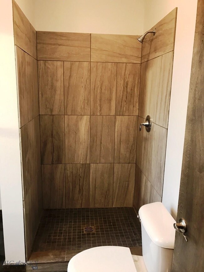 Custom Tile Shower of Similar Model